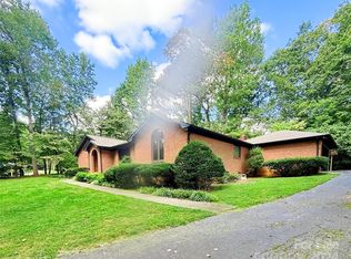 1532 Court Cir, Newton, NC 28658