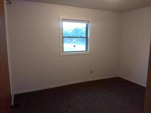 Bedroom with new paint and carpet. Great closet.