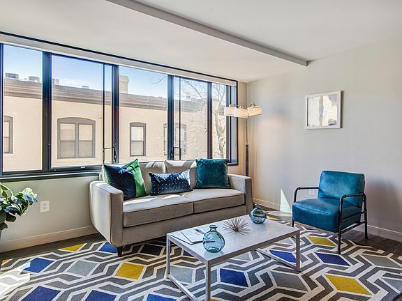 Model Living Room