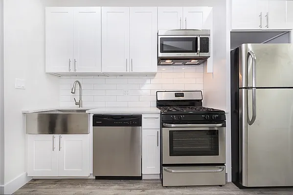 Rented by Bold New York | media 3