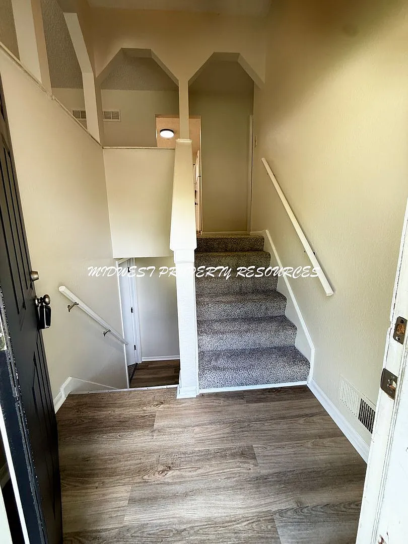 Beautifully Updated 3-Bedroom Home with Finished Basement & Private Backyard — Photo 3