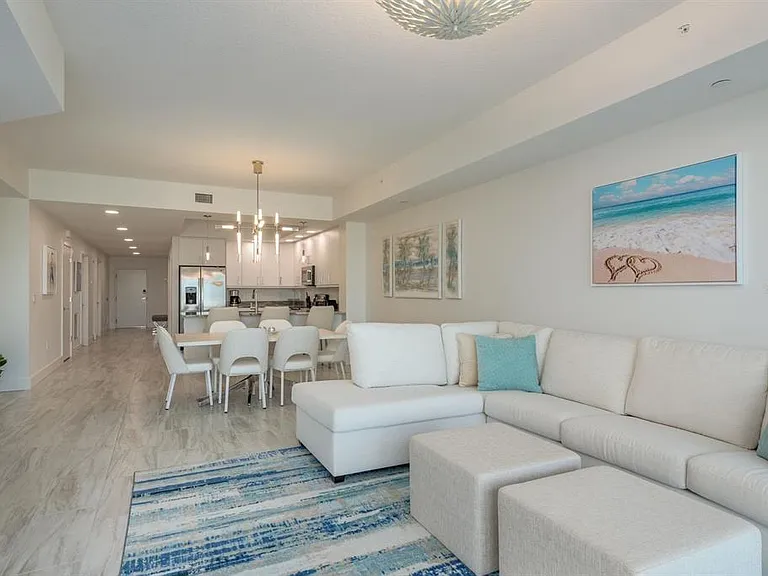 415 Island Way #402 — Photo 16