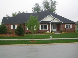 1406 Rainy Brook Way, Crown Point, IN 46307