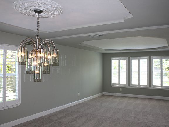 4th image of 9110 Vista Dome Ct