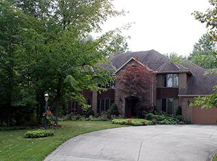7541 Southampton Dr, North Royalton, OH