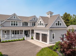 935 E Squantum St, Quincy, MA 02171