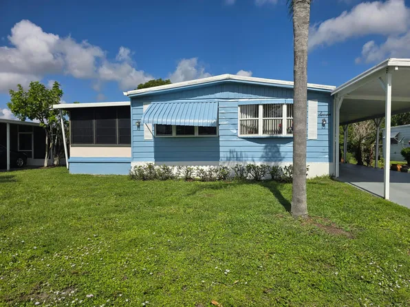 7 Madrid Lane, Port St Lucie, FL 34952