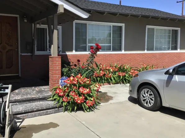 501 S Baker St #B, Anaheim, CA 92804