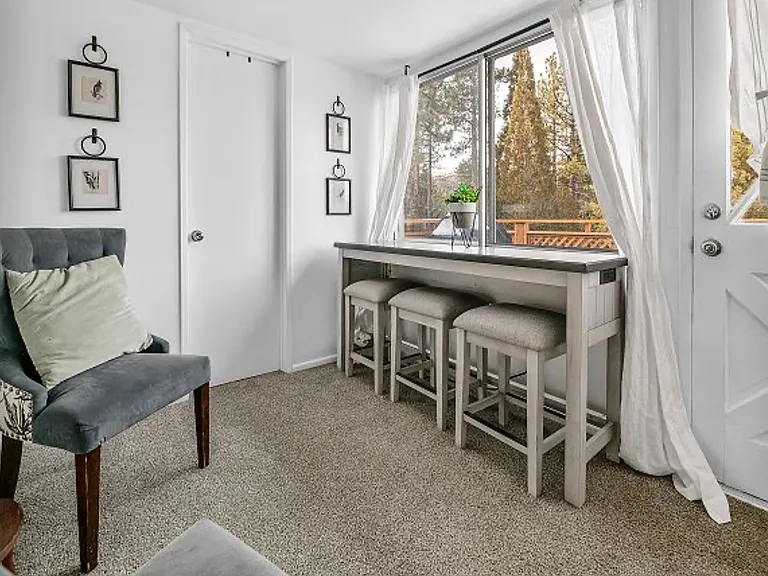 805 Cove Dr — Photo 14