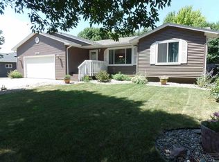 605 N Mundt Ave, Hartford, SD 57033