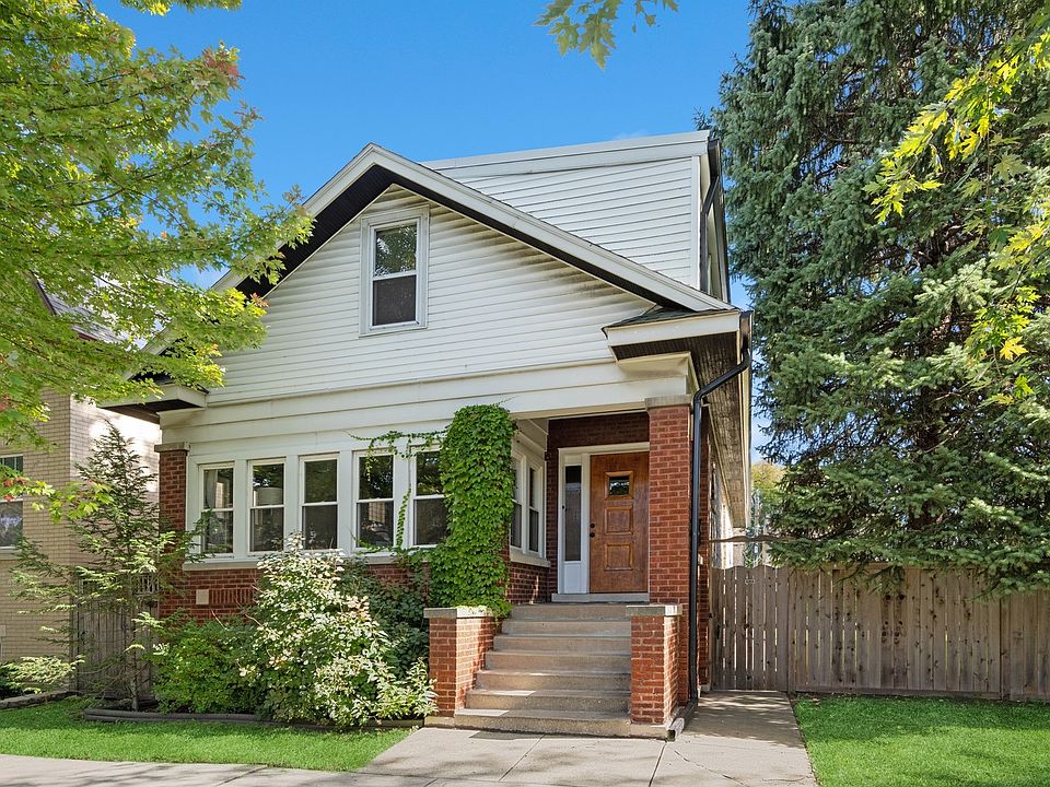 1st image of 5749 N Maplewood Ave