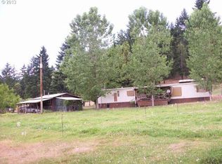 844 Starveout Creek Rd, Azalea, OR 97410