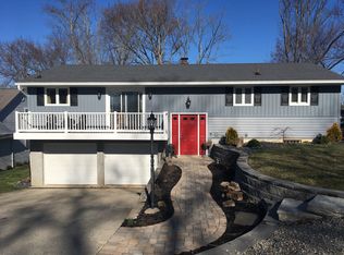 1118 Springdale Ct, Lawrenceburg, IN 47025