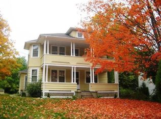 45 Lathrop Rd, Uncasville, CT 06382