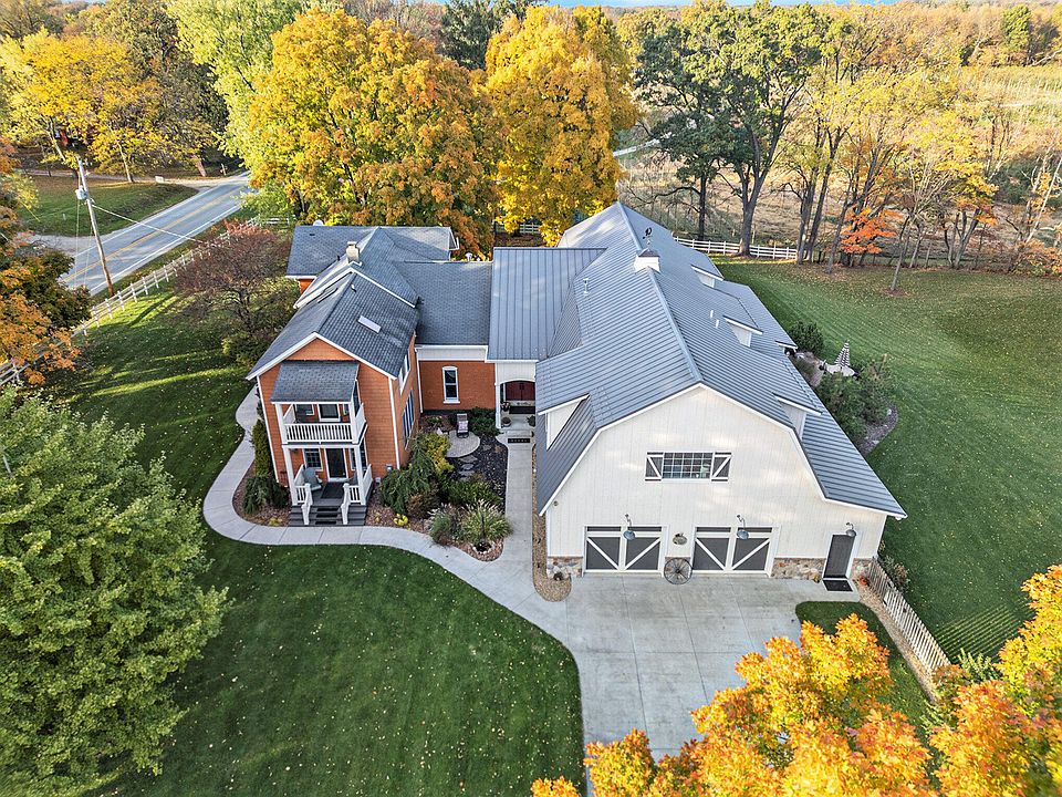 1st image of 2325 Portage Rd