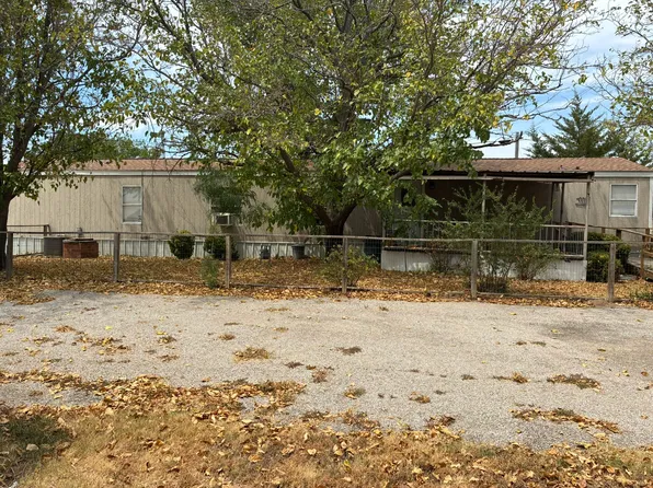 102 S Houston St, Millsap, TX 76066