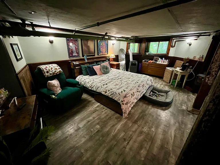 1426 W Highland Ave #BASEMENT — Photo 8