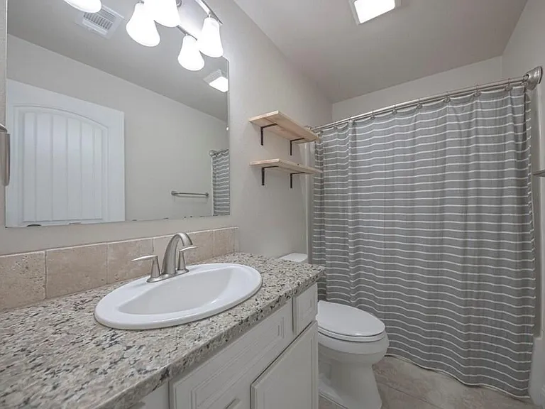 1603 Revolution Dr — Photo 15