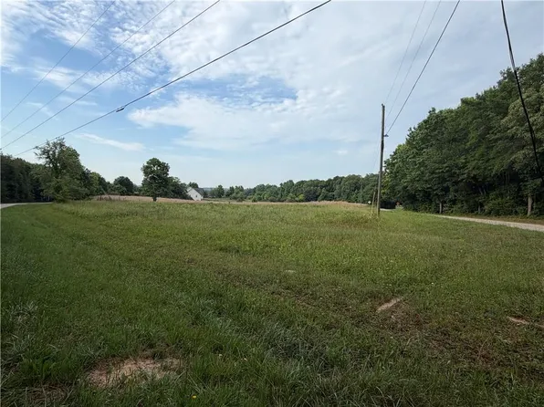 5312 Buffington Rd, Gillsville, GA 30543
