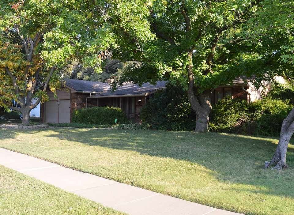 2nd image of 6842 E Farmview Ln