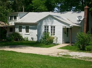 204 SW Lakeview Blvd, Lees Summit, MO 64063