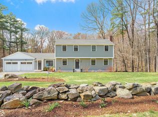 103 Peabody Dr, Stow, MA 01775