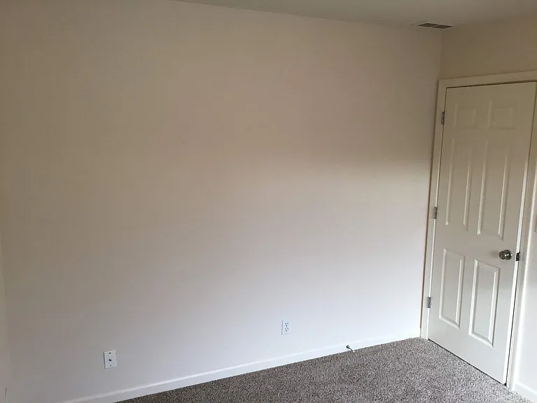 1698 Riley Ln — Photo 15