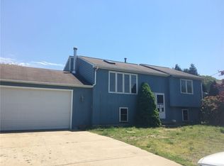 124 Vista Cir, North Kingstown, RI 02852