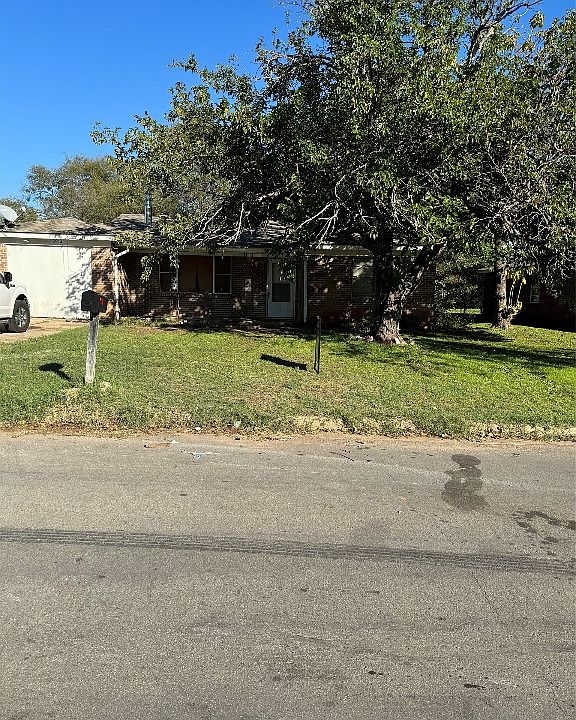 1st image of 3912 Caddo Trl