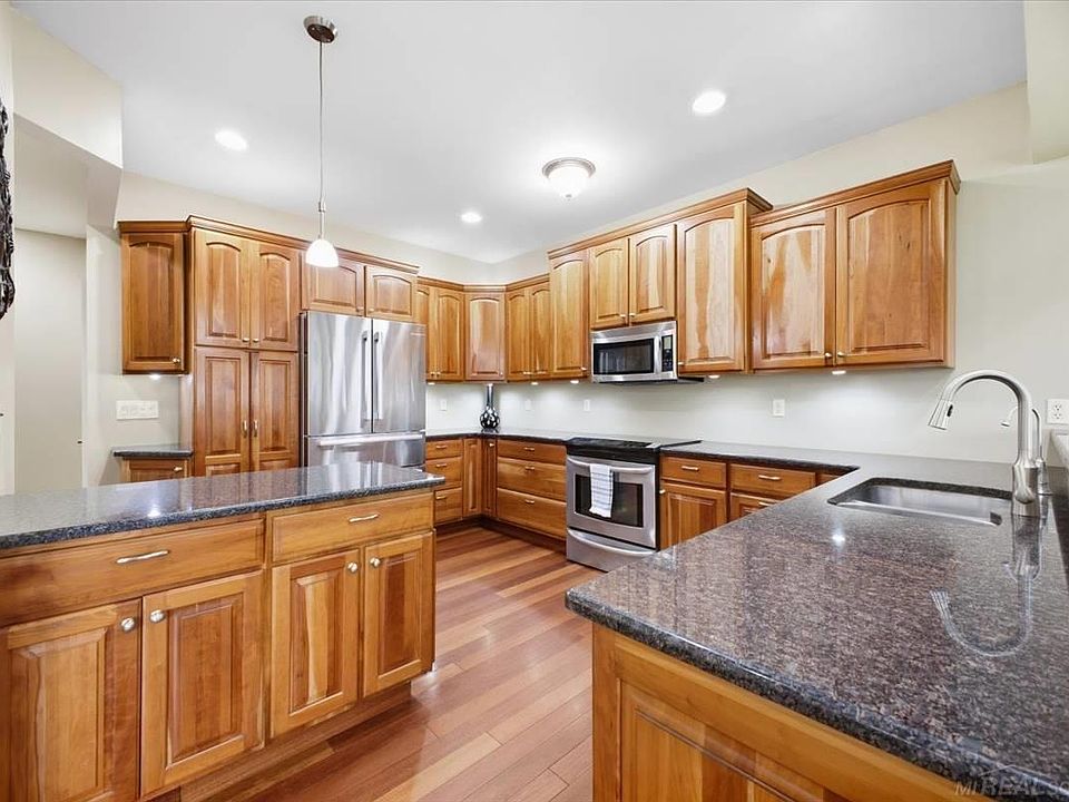 38241 Circle Dr, photo 24