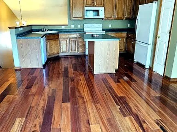 7507 Derby Ln, Shakopee, MN 55379