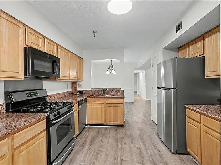 3960 Riverlook Pkwy SE #203 — Photo 7