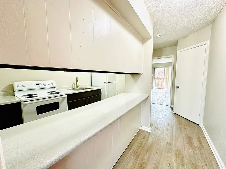 5665 McClelland Dr — Photo 24