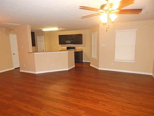 847 Darbydale Crossing Ln — Photo 6