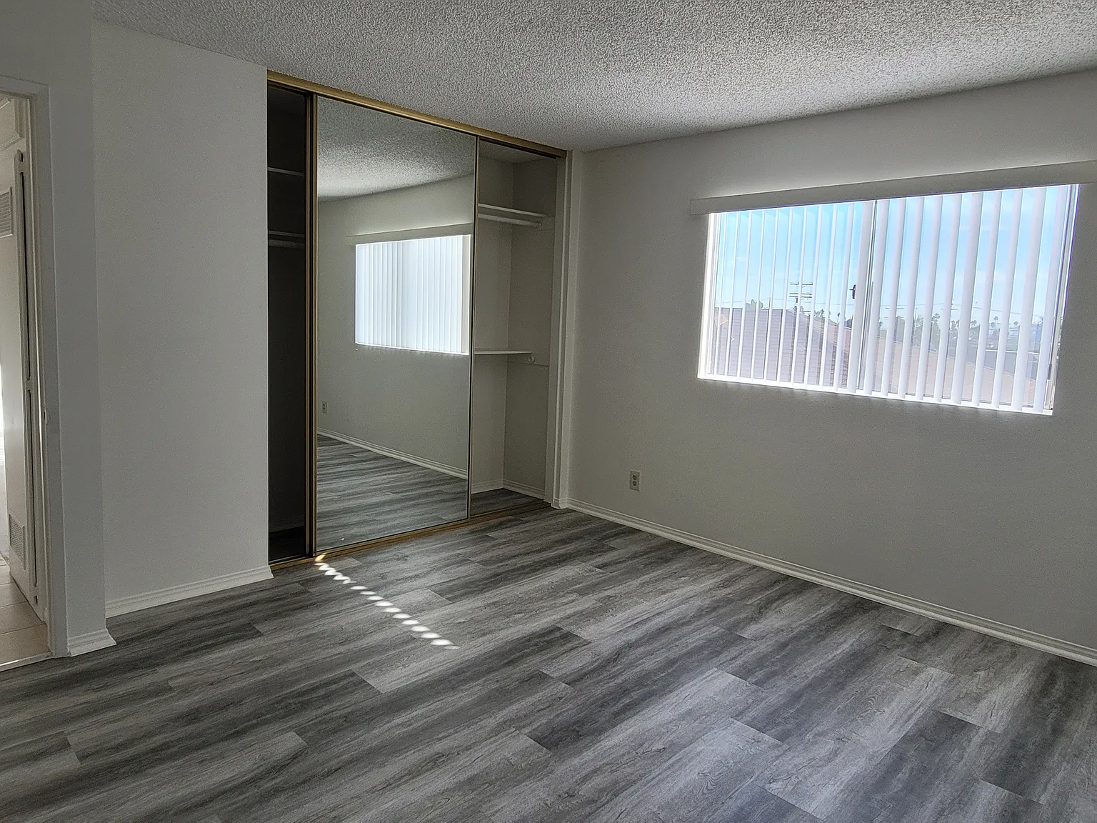 1 bed, 750 sqft, $1,595 — Photo 2
