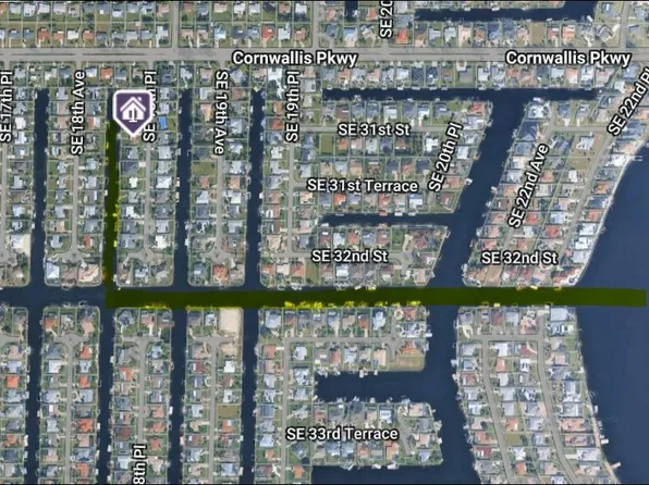 3018 SE 18th Pl, Cape Coral, FL 33904