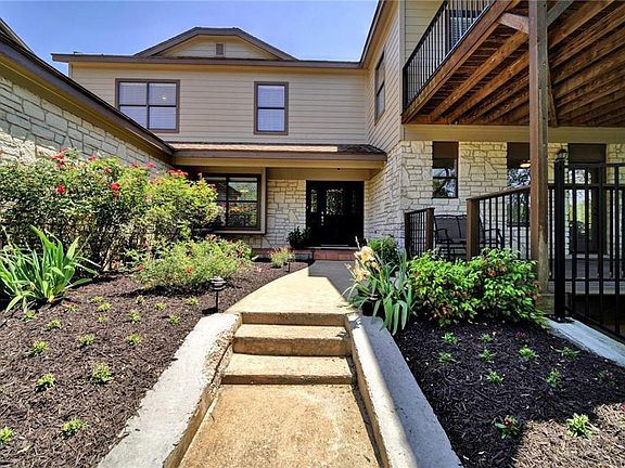 5th image of 9901 Talleyran Dr