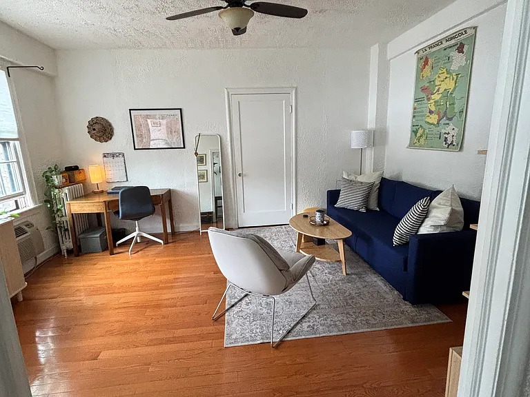 2032 Belmont Rd NW #534 — Photo 5