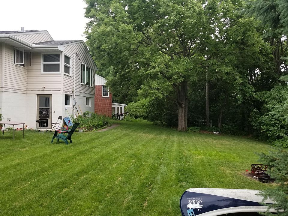 1st image of 539 Capitol Dr #B