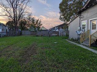 242 2nd St APT A, Westwego, LA 70094