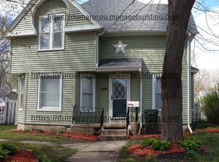 906 Riehl St, Waterloo, IA 50703