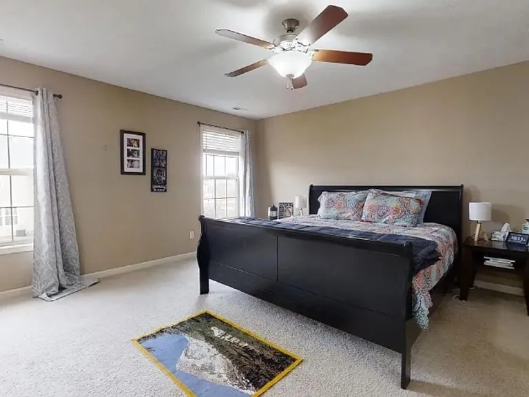 206 Gentian St — Photo 7