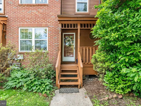 138 Iron Bark Ct, Collegeville, PA 19426