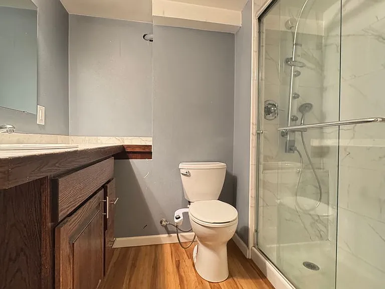 609 Duke Ln — Photo 20