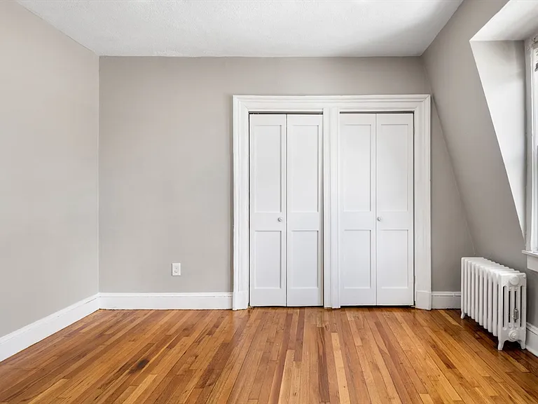 501 Warren St #6 — Photo 11