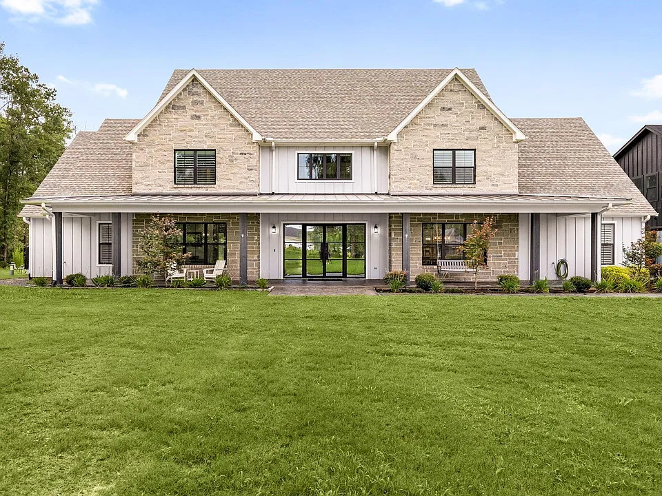 151 Quiet Springs Trl