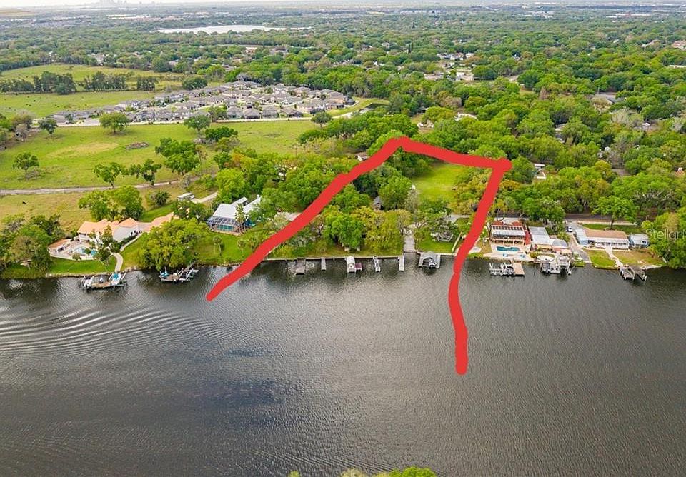 1st image of 10500 Bridgewood Dr