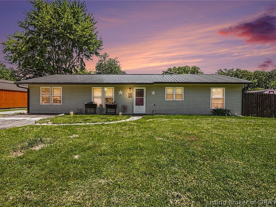 1st image of 2836 Springwood Drive