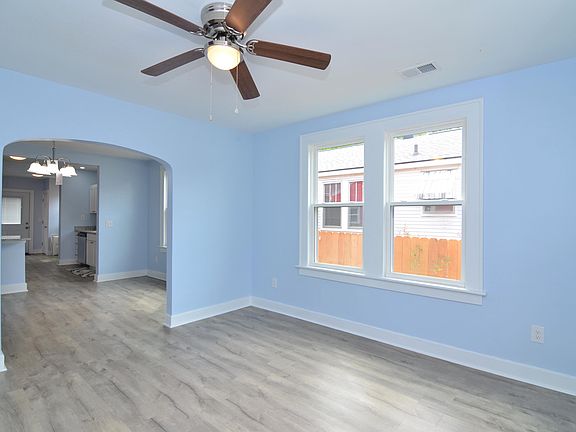 5th image of 3525 Admiral Dr