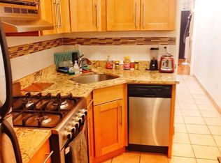 239 14th St #1F, Brooklyn, NY 11215
